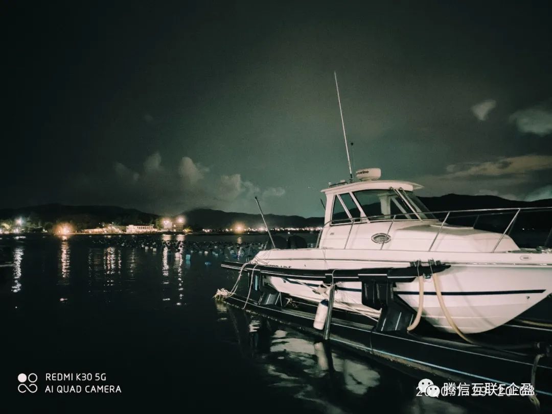 2020-7-29來一場說走就走的旅行，東山碼頭吃海鮮 這是一場美女秀(圖2)